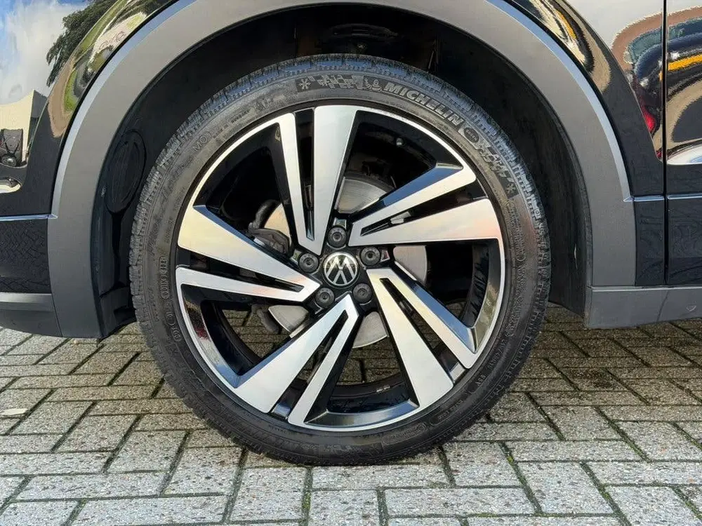 Volkswagen T-Cross 1.0 TSI R-Line uit 2021, foto 12