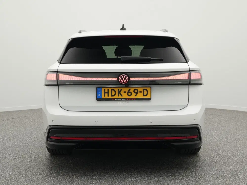 Volkswagen ID.7 Pro Business 77 kWh 286 PK uit 2025, foto 7