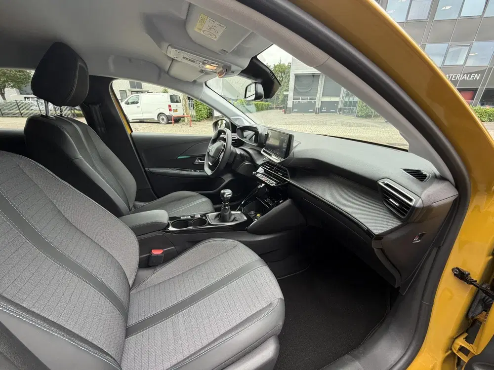 Peugeot 208 PureTech 100 Allure Pack l Stoelverwarming uit 2023, foto 14