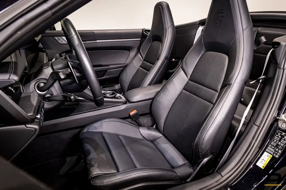 Porsche 911 Carrera 992.2 uit 2025, foto 3