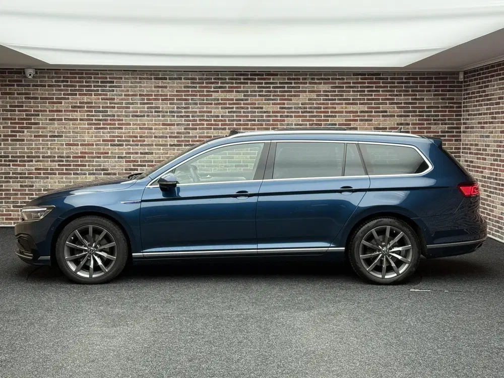 Volkswagen Passat 1.4 TSI PHEV GTE Business Pano uit 2021, foto 6