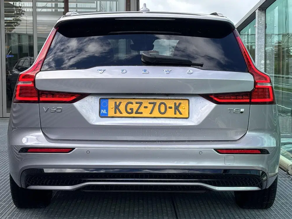 Volvo V60 2.0 T8 Plug-in hybrid AWD Plus Dark PHEV A uit 2026, foto 12
