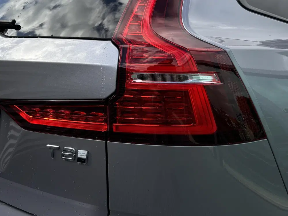 Volvo V60 2.0 T8 Plug-in hybrid AWD Plus Dark PHEV A uit 2026, foto 15
