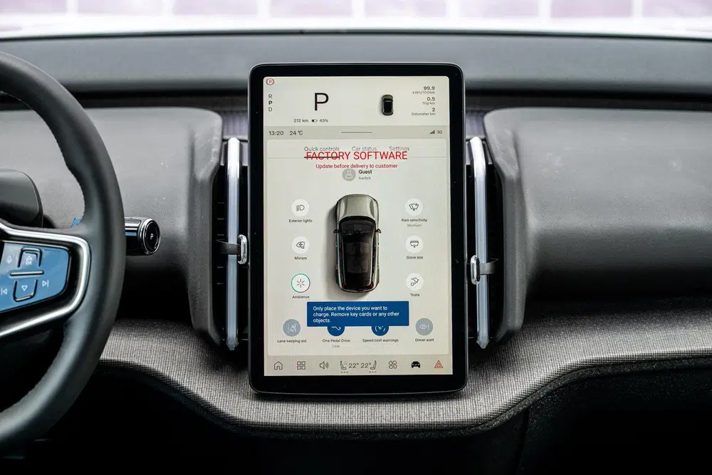 Volvo EX30 P5 Long Range Plus Europa 69 kWh uit 2026, foto 13