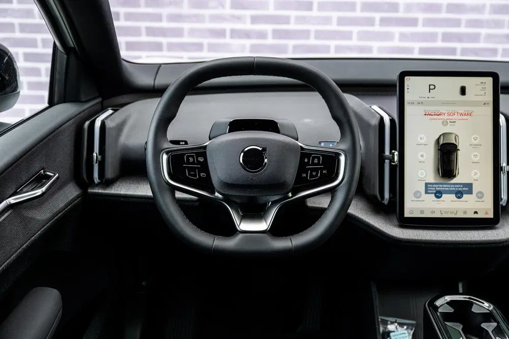 Volvo EX30 P5 Long Range Plus Europa 69 kWh uit 2026, foto 4