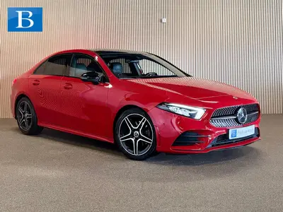 Mercedes-Benz A-Klasse 200 Sedan AMG STYLING-PANORAMA-NIGHT uit 2019