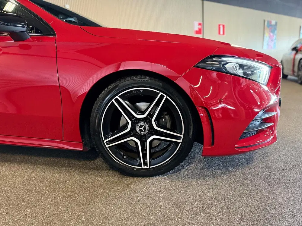 Mercedes-Benz A-Klasse 200 Sedan AMG STYLING-PANORAMA-NIGHT uit 2019, foto 3