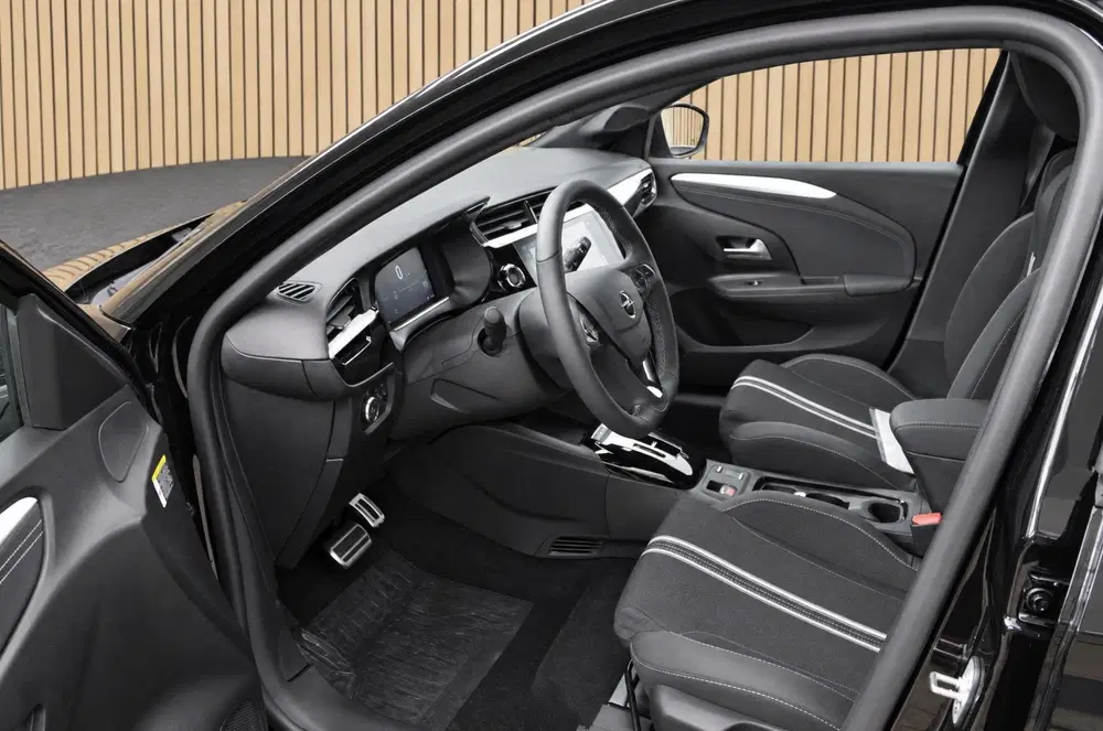 Opel Corsa 1.2 Turbo Hybrid GS VOORRAAD KORTING uit 2026, foto 3