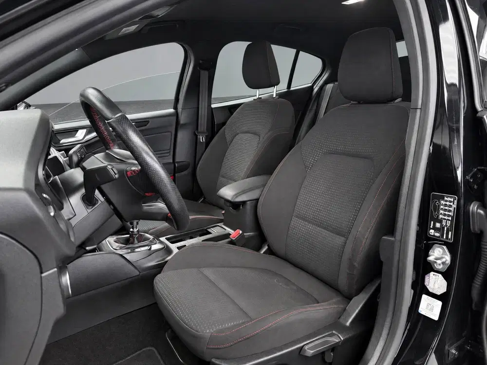 Ford Focus 1.0 EcoBoost ST-Line uit 2019, foto 12