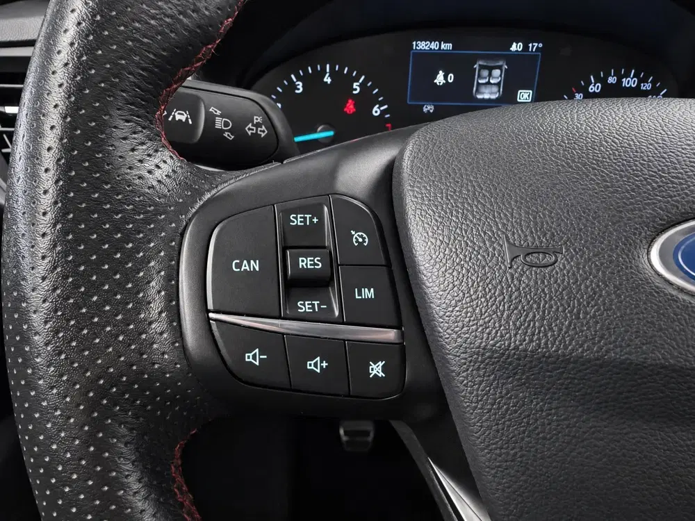 Ford Focus 1.0 EcoBoost ST-Line uit 2019, foto 5