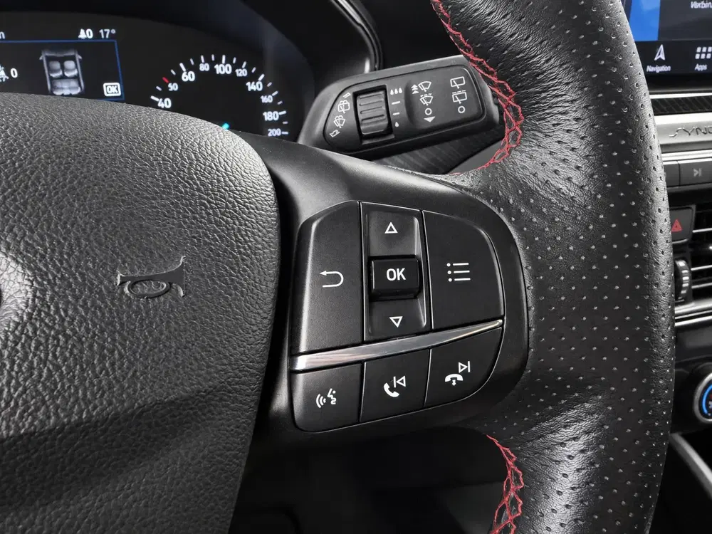 Ford Focus 1.0 EcoBoost ST-Line uit 2019, foto 6