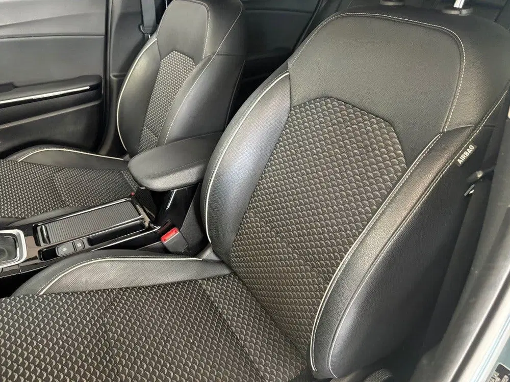 Kia Ceed 1.0T-GDi MHEV Autom Half Leder Stoel Stuur uit 2022, foto 2