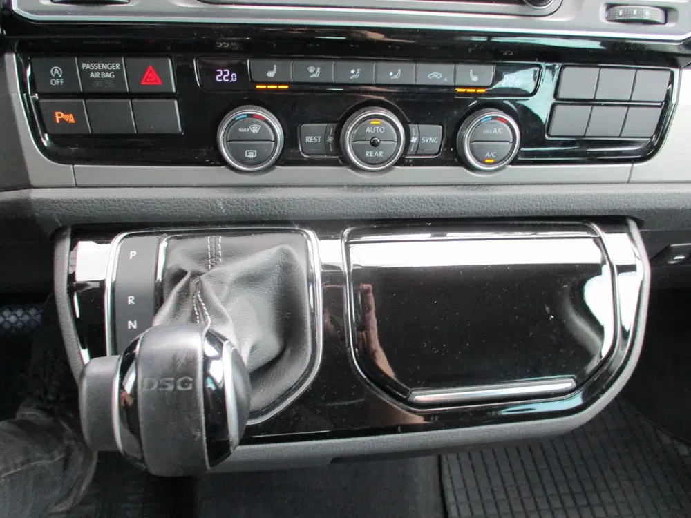 Volkswagen Transporter 2.0 TDI 150 Pk Automaat Nav uit 2019, foto 9