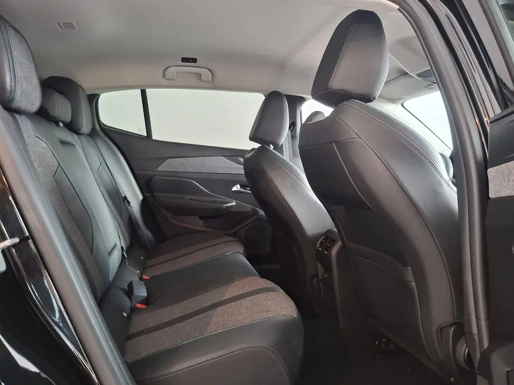 Peugeot 408 1.6 PHEV Allure Pack 180 EAT8 uit 2024, foto 8