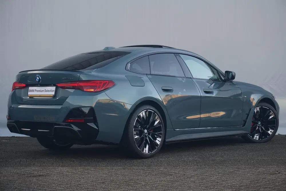 BMW i4 Gran Coupé eDrive35 M Sportpakket Pro 20'' uit 2026, foto 2