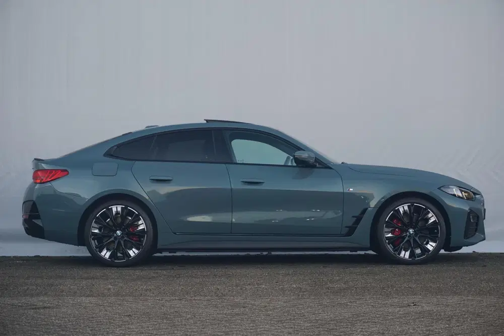 BMW i4 Gran Coupé eDrive35 M Sportpakket Pro 20'' uit 2026, foto 5