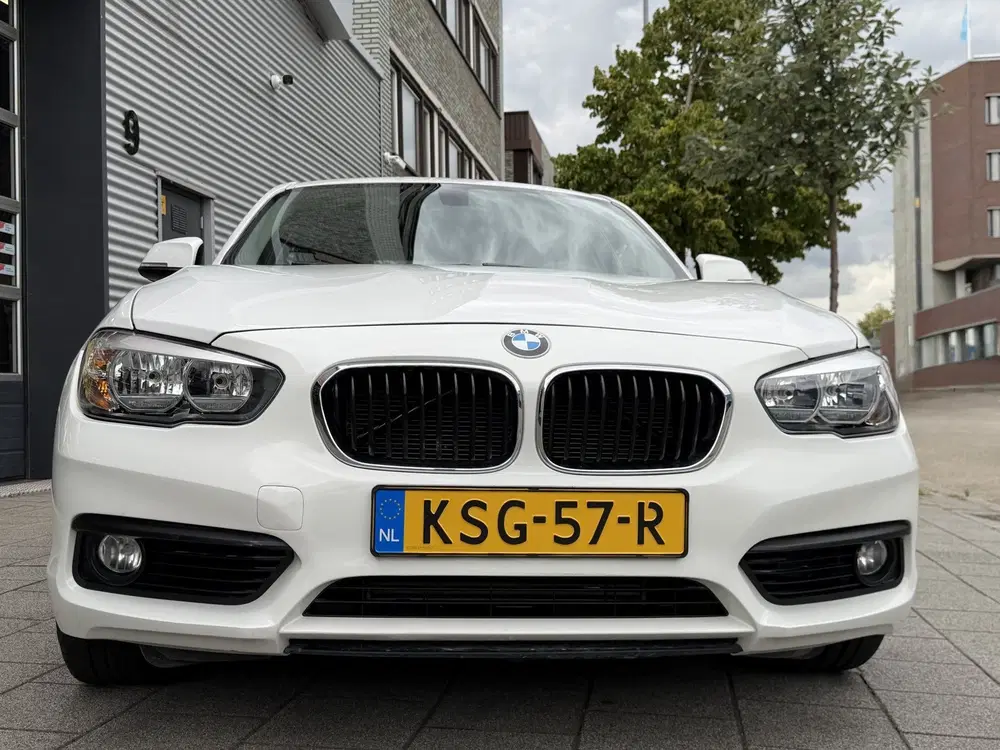 BMW 1-serie 118i 5Drs uit 2019, foto 12