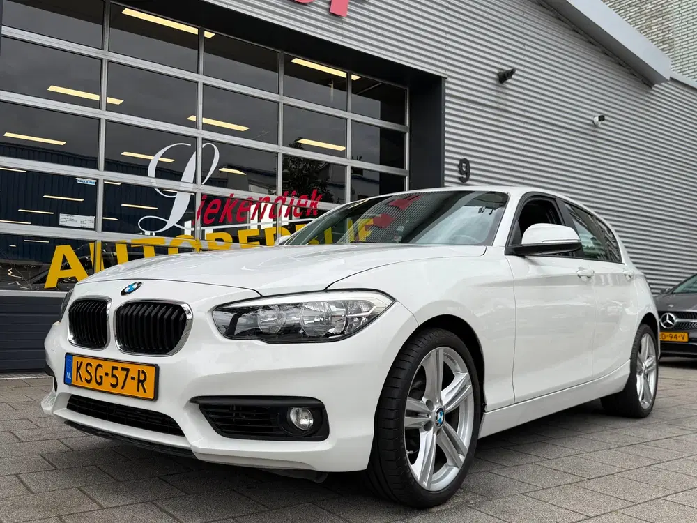 BMW 1-serie 118i 5Drs uit 2019, foto 6