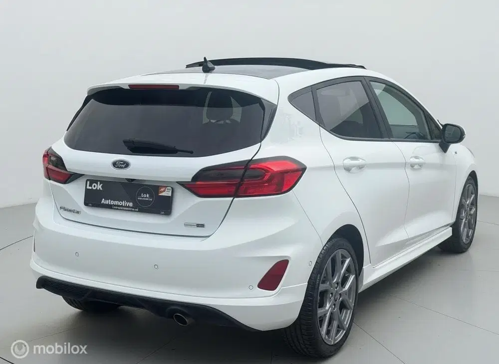 Ford Fiesta 1.0 EcoBoost Hybrid ST-Line PANO uit 2022, foto 2