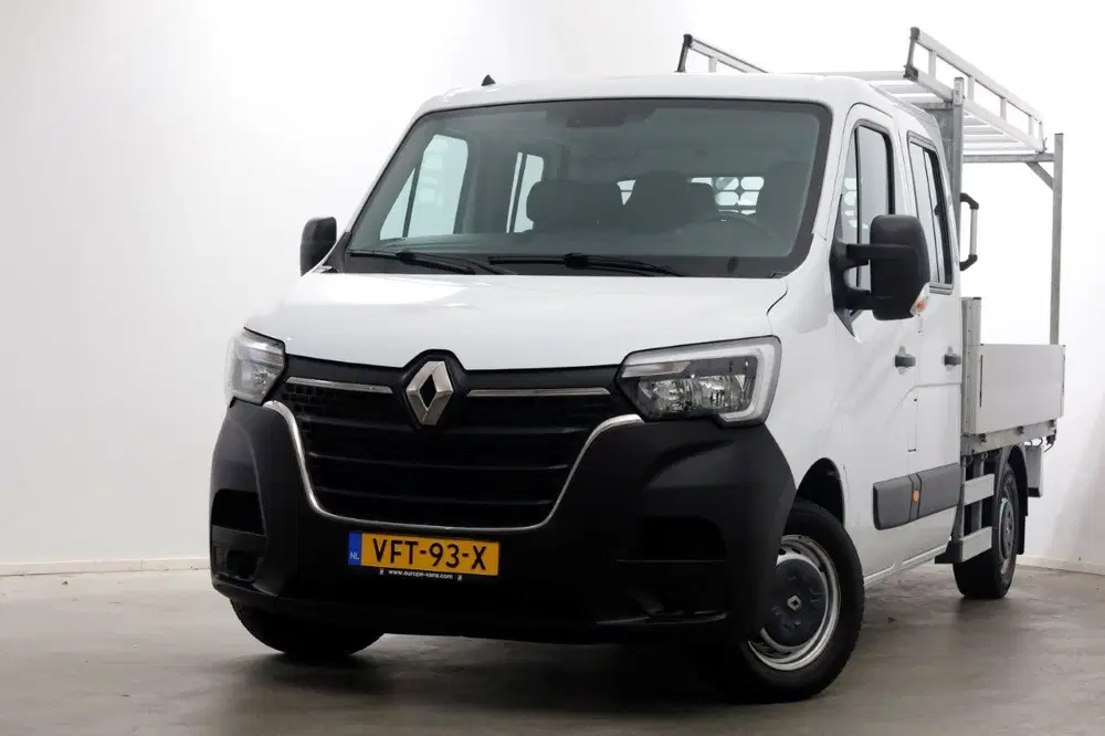 Renault Master T35 2.3 dCi 135pk L2 D.C. Open Laadbak Air uit 2020
