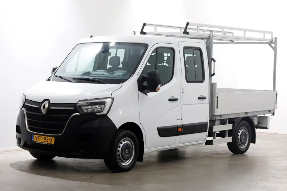 Renault Master T35 2.3 dCi 135pk L2 D.C. Open Laadbak Air uit 2020, foto 10