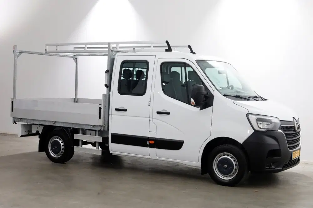 Renault Master T35 2.3 dCi 135pk L2 D.C. Open Laadbak Air uit 2020, foto 12