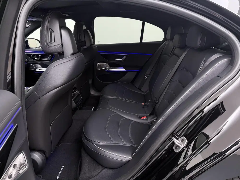 Mercedes-Benz E-Klasse 300e Sport Edition uit 2026, foto 11