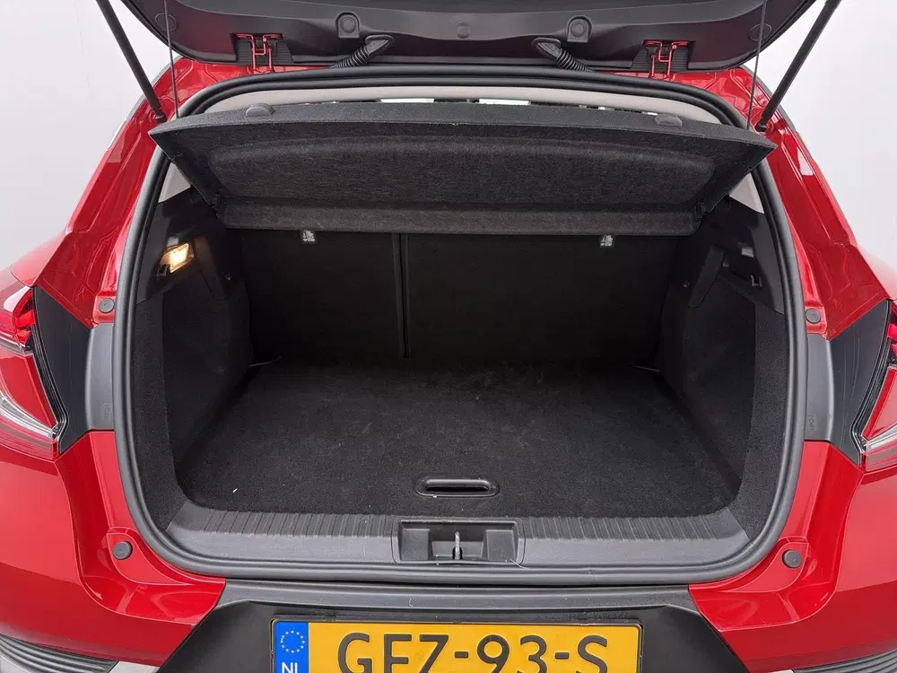 Renault Captur 1.3 TCe 130 Intens Automaat uit 2020, foto 9