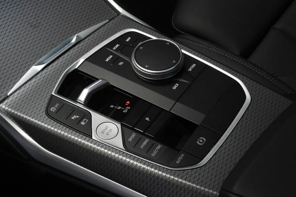 BMW 3-serie 330e M Sport Automaat uit 2026, foto 13