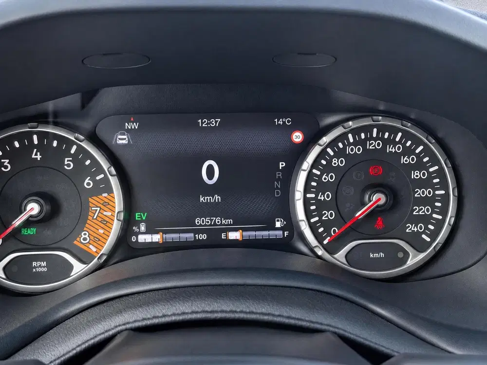 Jeep Renegade 1.5T e-Hybrid Altitude uit 2024, foto 13