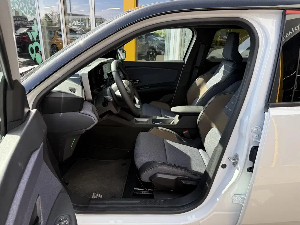 Renault 5 comfort range techno 52 kWh uit 2025, foto 3