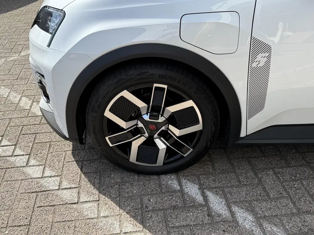 Renault 5 comfort range techno 52 kWh uit 2025, foto 4