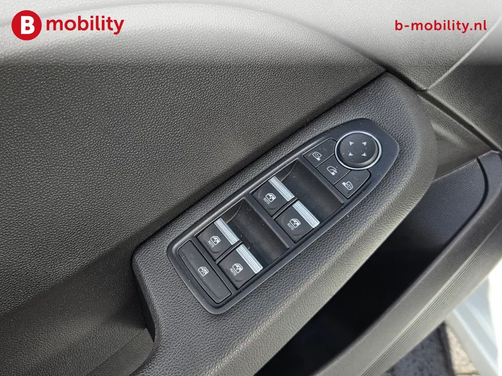 Renault Clio 1.0 TCe Zen Apple CarPlay DAB Audio NL Aut uit 2021, foto 15