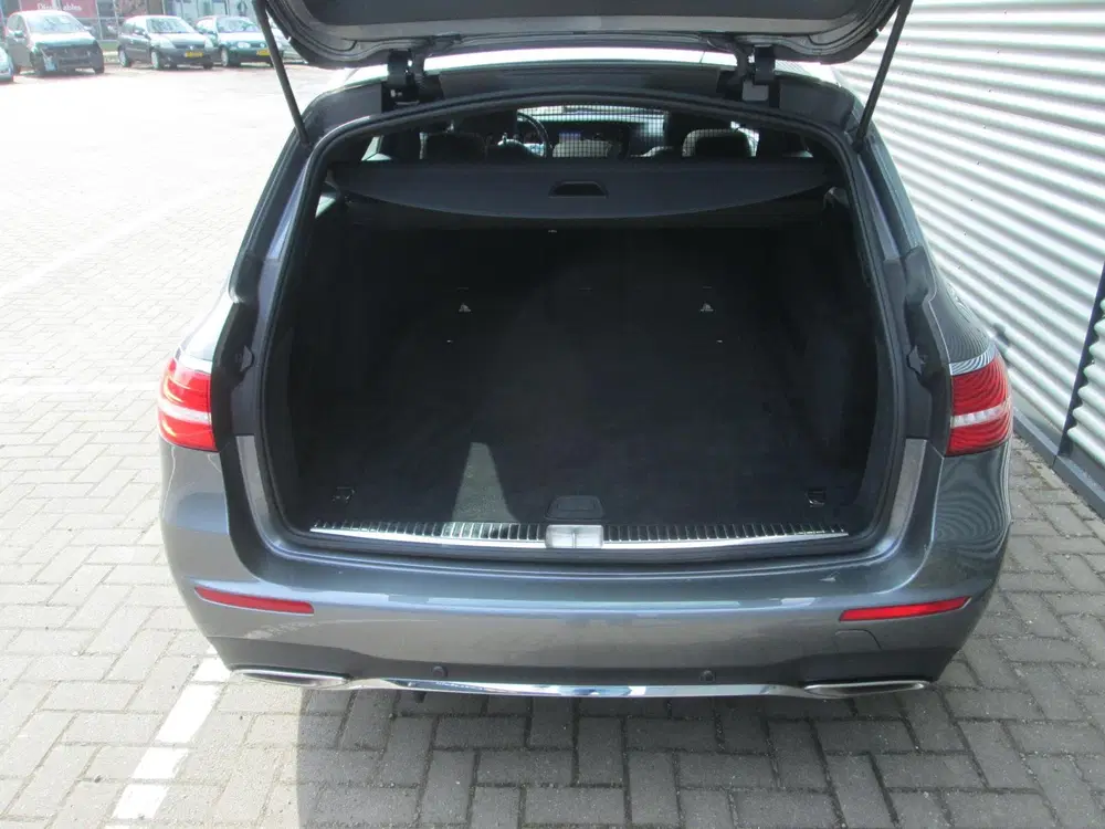 Mercedes-Benz E-Klasse 200 Business Solution Sport Am uit 2019, foto 11