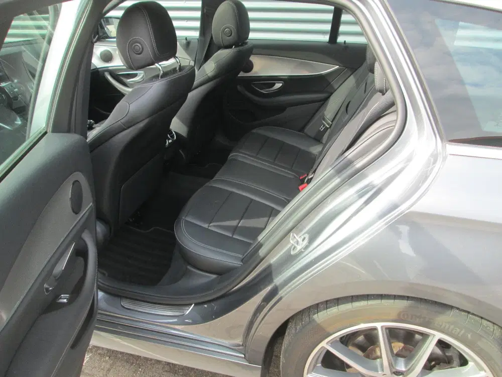 Mercedes-Benz E-Klasse 200 Business Solution Sport Am uit 2019, foto 13
