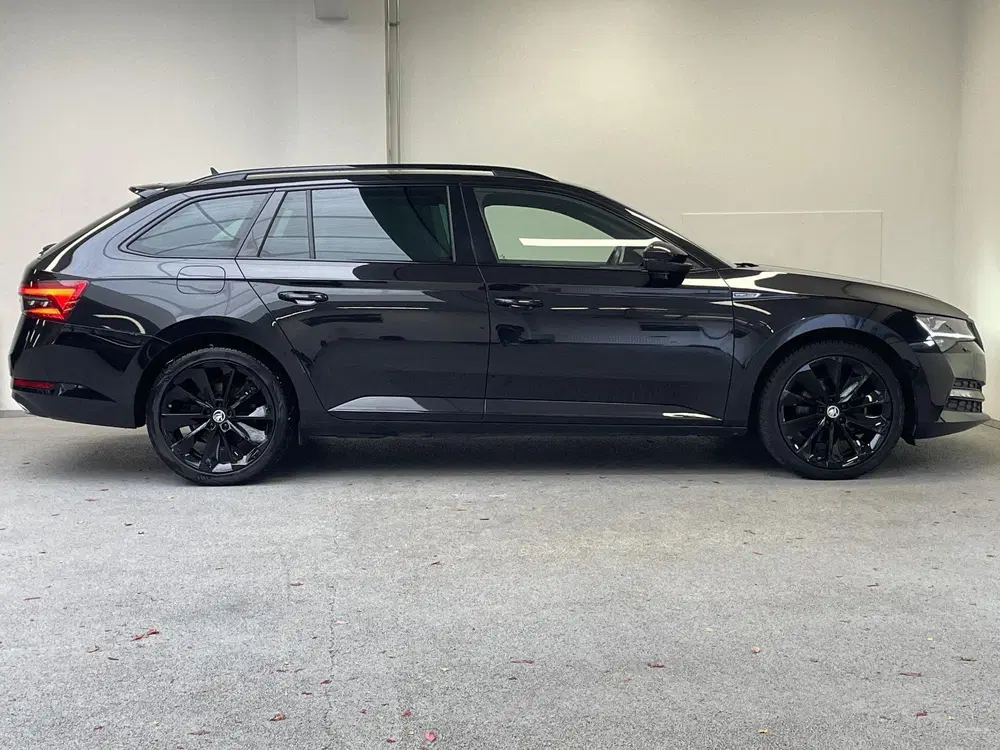 Skoda Superb 1.4 TSI iV Sportline uit 2023, foto 12