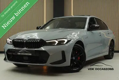 BMW 3-serie 330e M Sport uit 2024