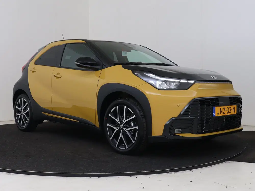 Toyota Aygo X Hybrid 115 GR Sport (bj 2025 uit 2025, foto 14