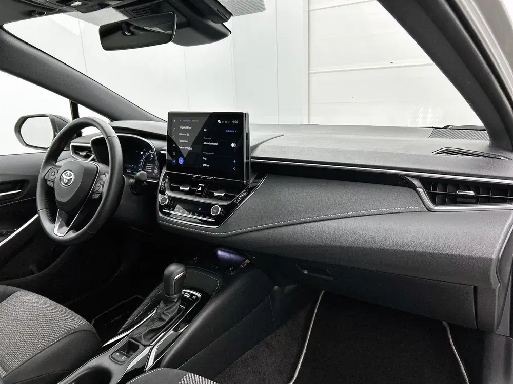 Toyota Corolla Hybrid 140 Dynamic uit 2025, foto 9