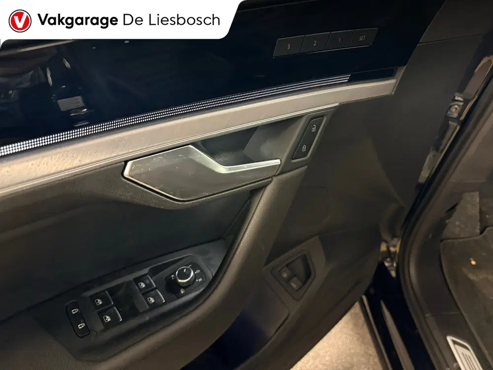 Volkswagen Touareg 3.0 TSi eHybrid 4MOTION uit 2022, foto 11