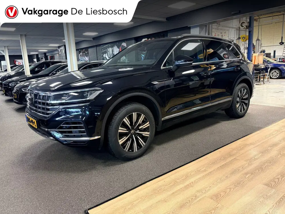 Volkswagen Touareg 3.0 TSi eHybrid 4MOTION uit 2022, foto 2