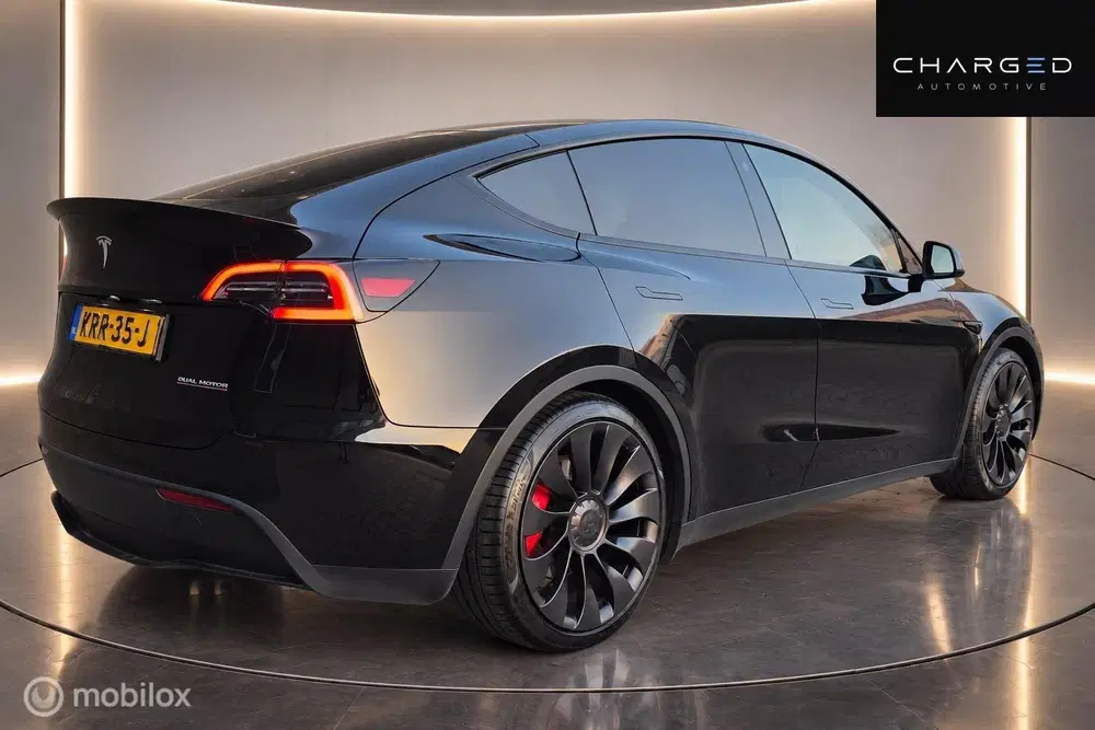 Tesla Model Y Performance AWD 75 kWh Autopilot €33.057 e uit 2022, foto 2