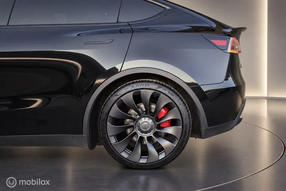 Tesla Model Y Performance AWD 75 kWh Autopilot €33.057 e uit 2022, foto 6