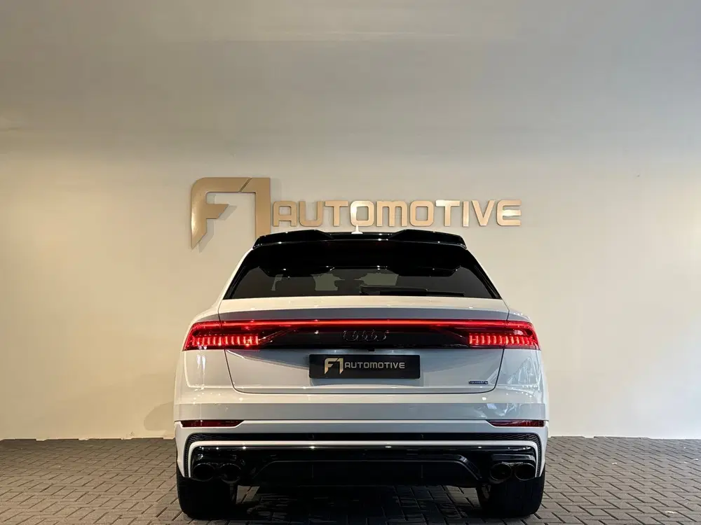 Audi Q8 55 TFSI quattro S Line Pano uit 2020, foto 5