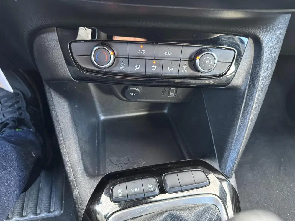 Opel Corsa 1.2 GS Line 5 deurs in zeer nette staat uit 2023, foto 11