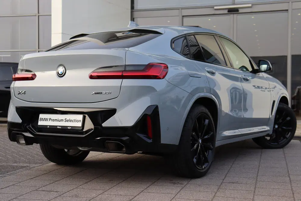 BMW X4 xDrive30i High Executive M Sport Automaat uit 2026, foto 11