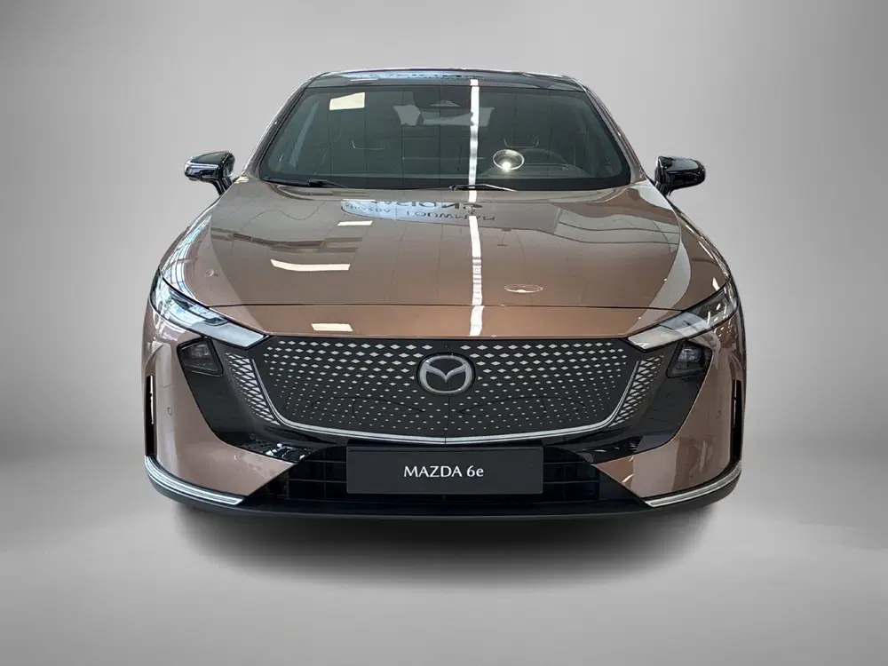Mazda 6e Takumi 68.8 kWh uit 2026, foto 5
