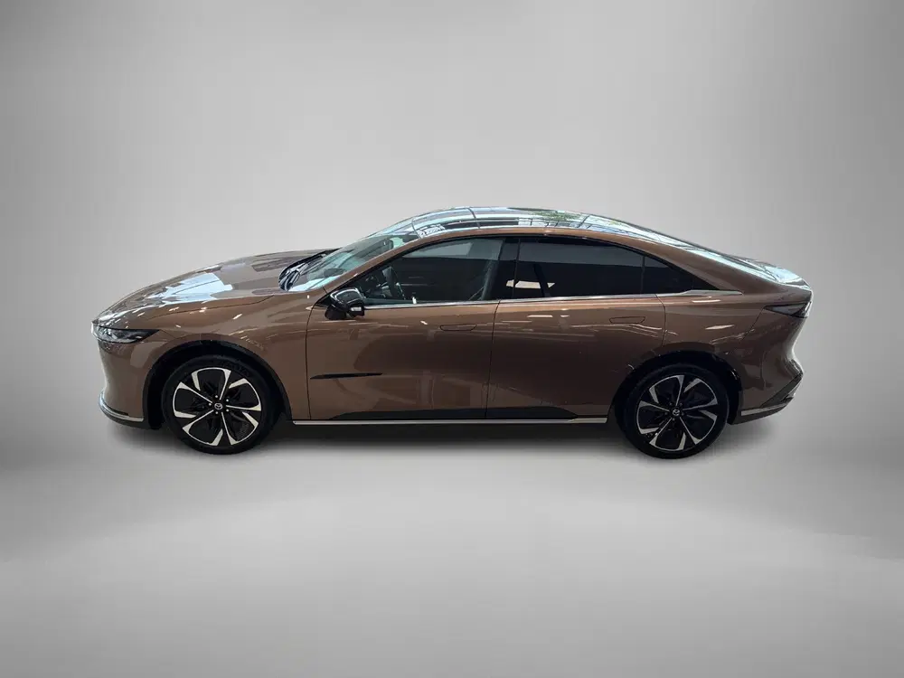 Mazda 6e Takumi 68.8 kWh uit 2026, foto 8