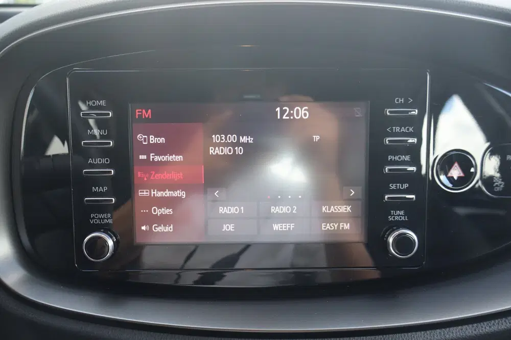 Toyota Aygo X 1.0 VVT-i MT Play uit 2023, foto 8
