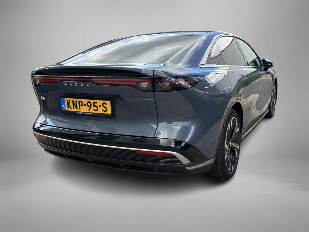 Mazda 6e Takumi Plus 68.8 kWh uit 2026, foto 2